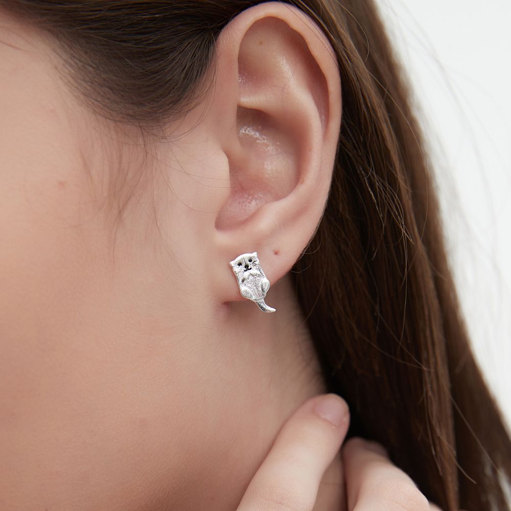 OTTER STUD EARRINGS (PAIR)