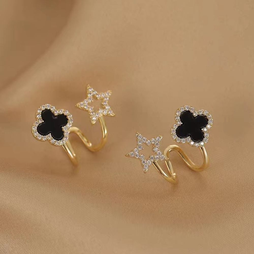 CLOVER STAR STUDS