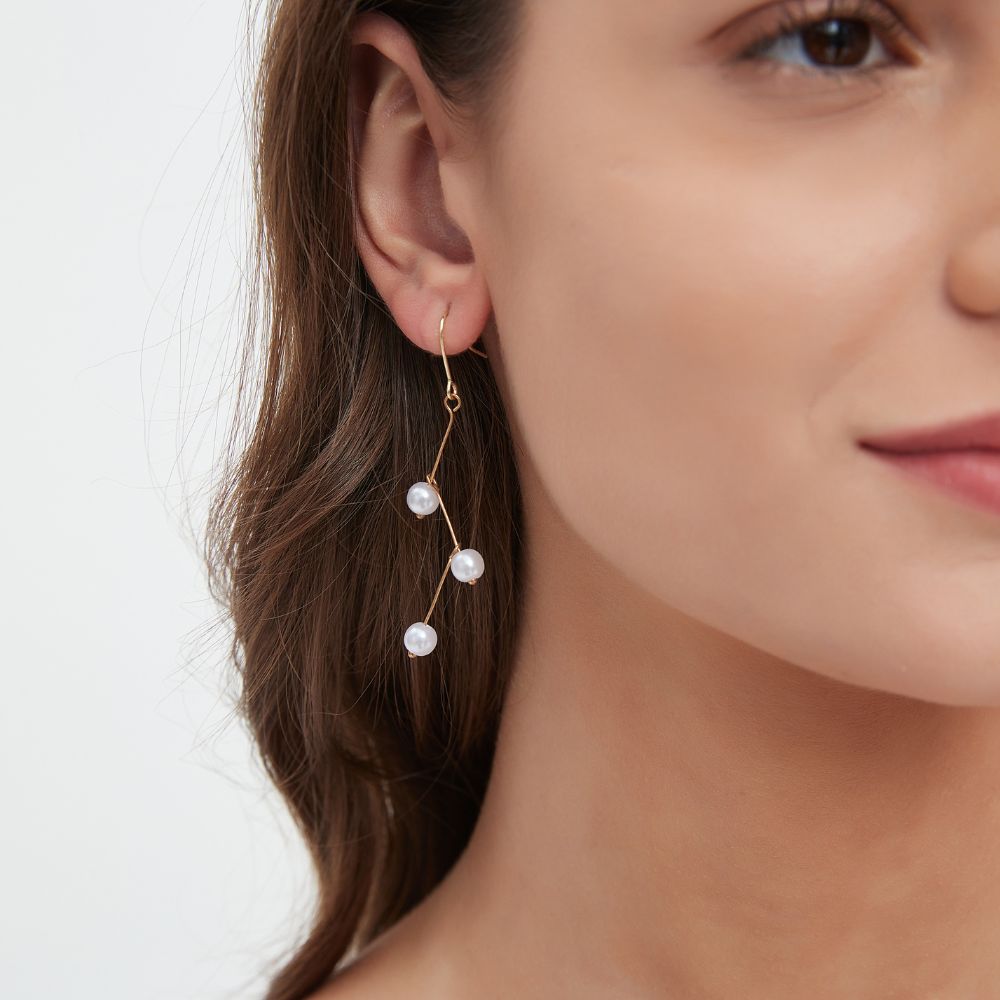 VINTAGE BOHO PEARL EARRINGS (PAIR)