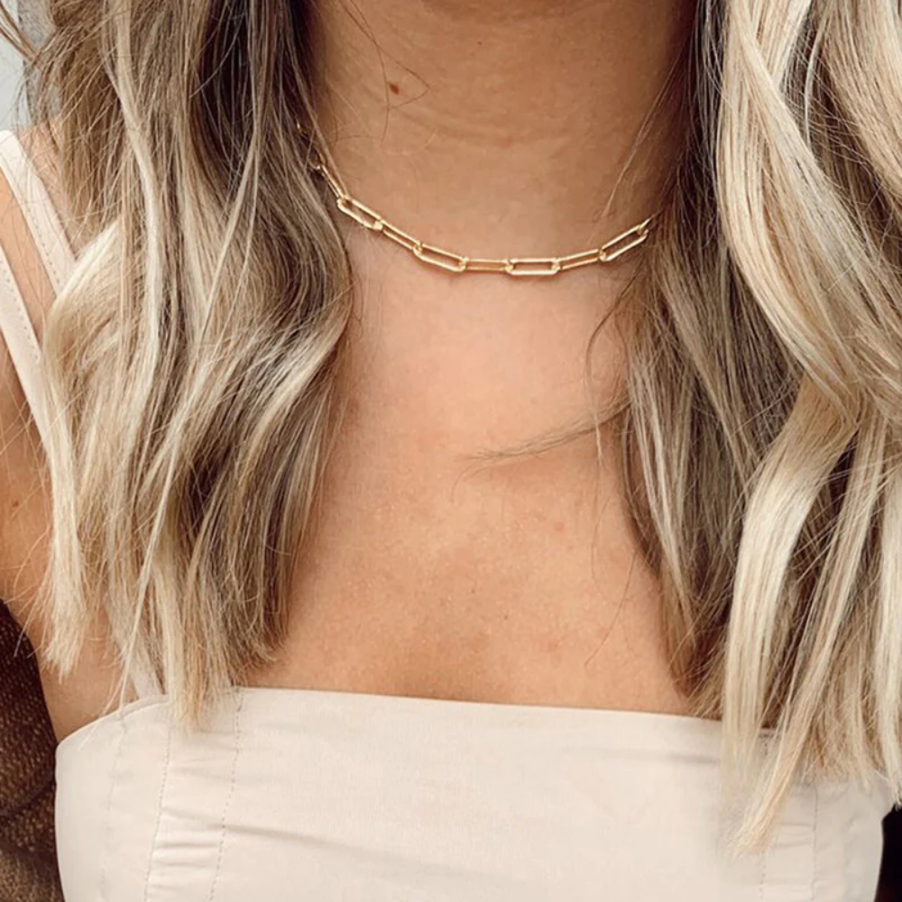 CHAIN LINK NECKLACE