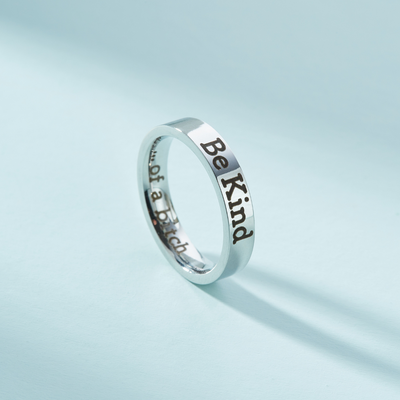 CHIC REBEL RING