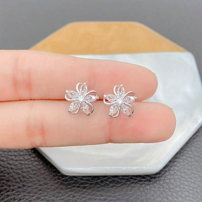 EXQUISITE FLOWER EARRINGS (PAIR)
