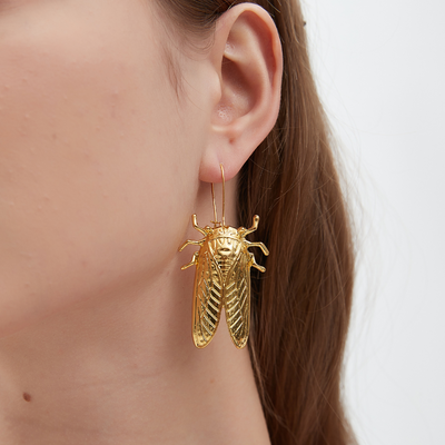 GOLDEN CICADA EARRINGS (PAIR)