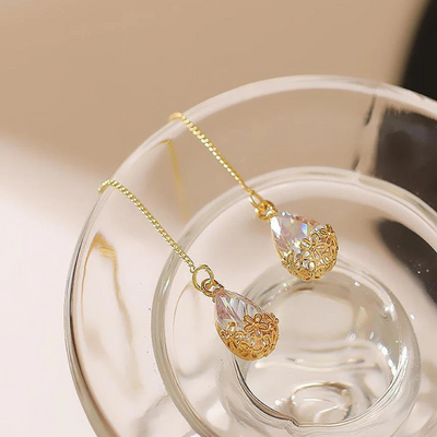 GOLDEN TEARDROP THREADERS (PAIR)