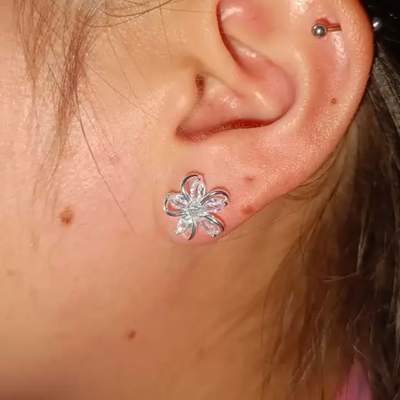 EXQUISITE FLOWER EARRINGS (PAIR)