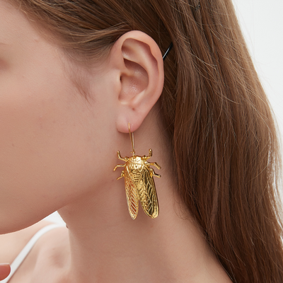GOLDEN CICADA EARRINGS (PAIR)