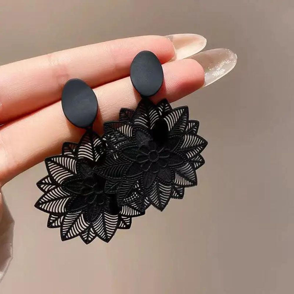 DARK LUXE EARRINGS (PAIR)