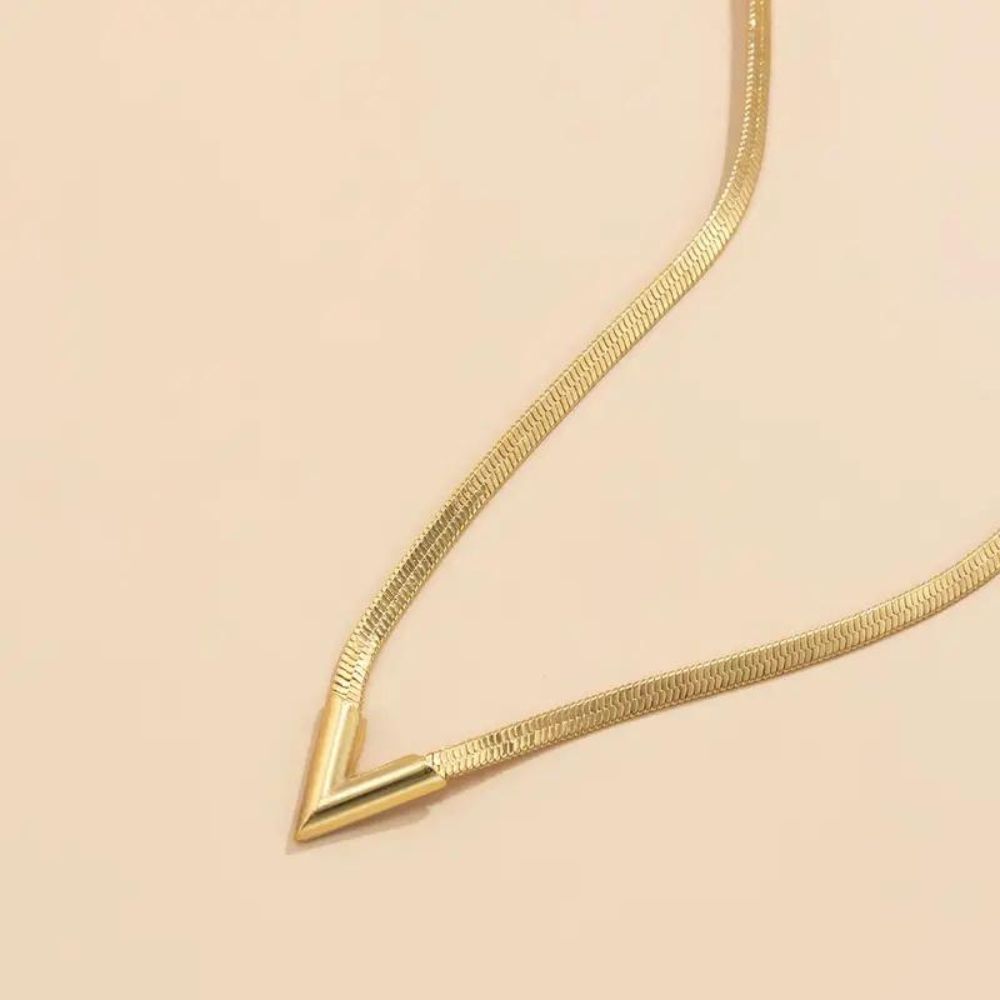 PERSONALITY VINTAGE NECKLACE