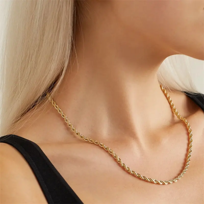 TWISTED CHAIN NECKLACE