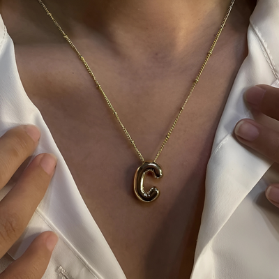 GOLD BUBBLE LETTER NECKLACE