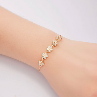 RADIANT BLOSSOM CHARM (ADJUSTABLE)