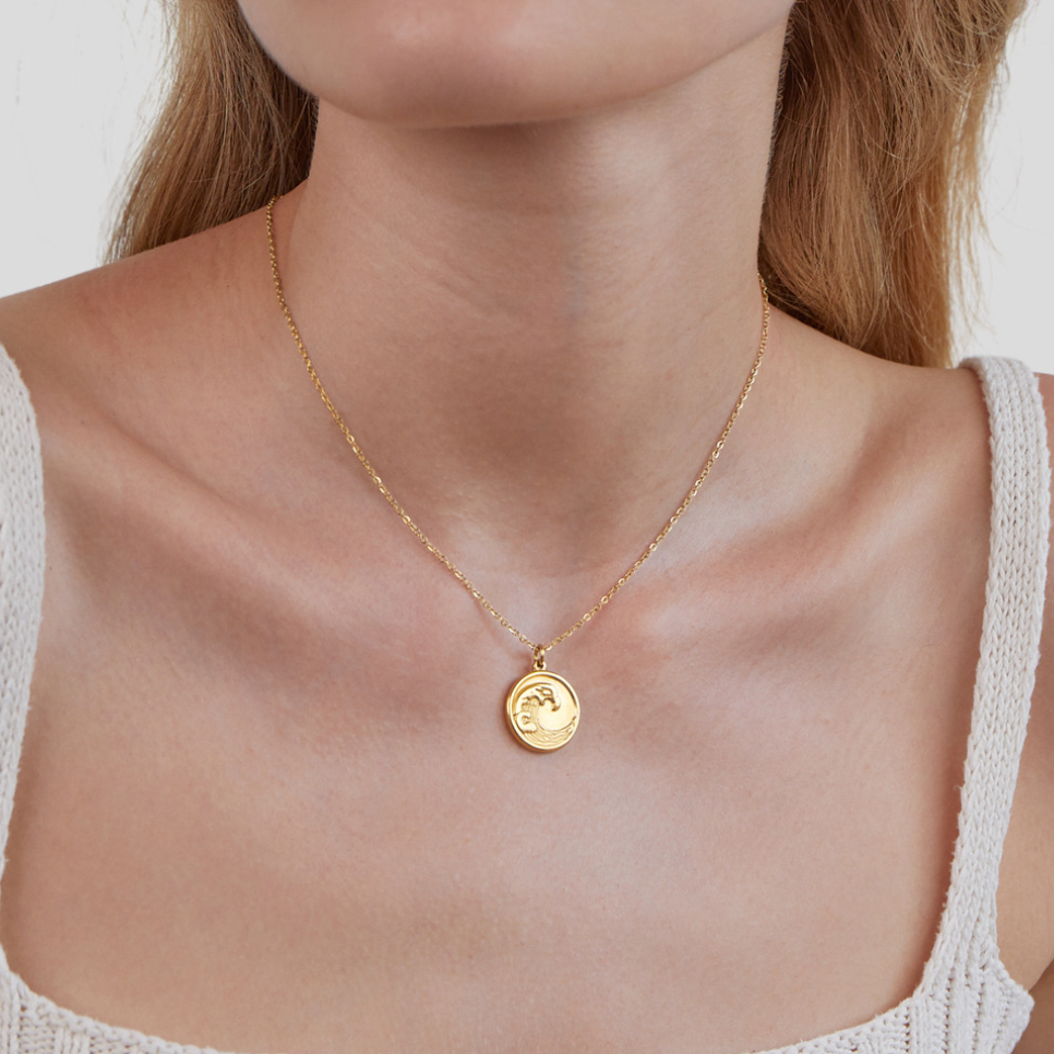 God of the Waves' Pendant Necklace