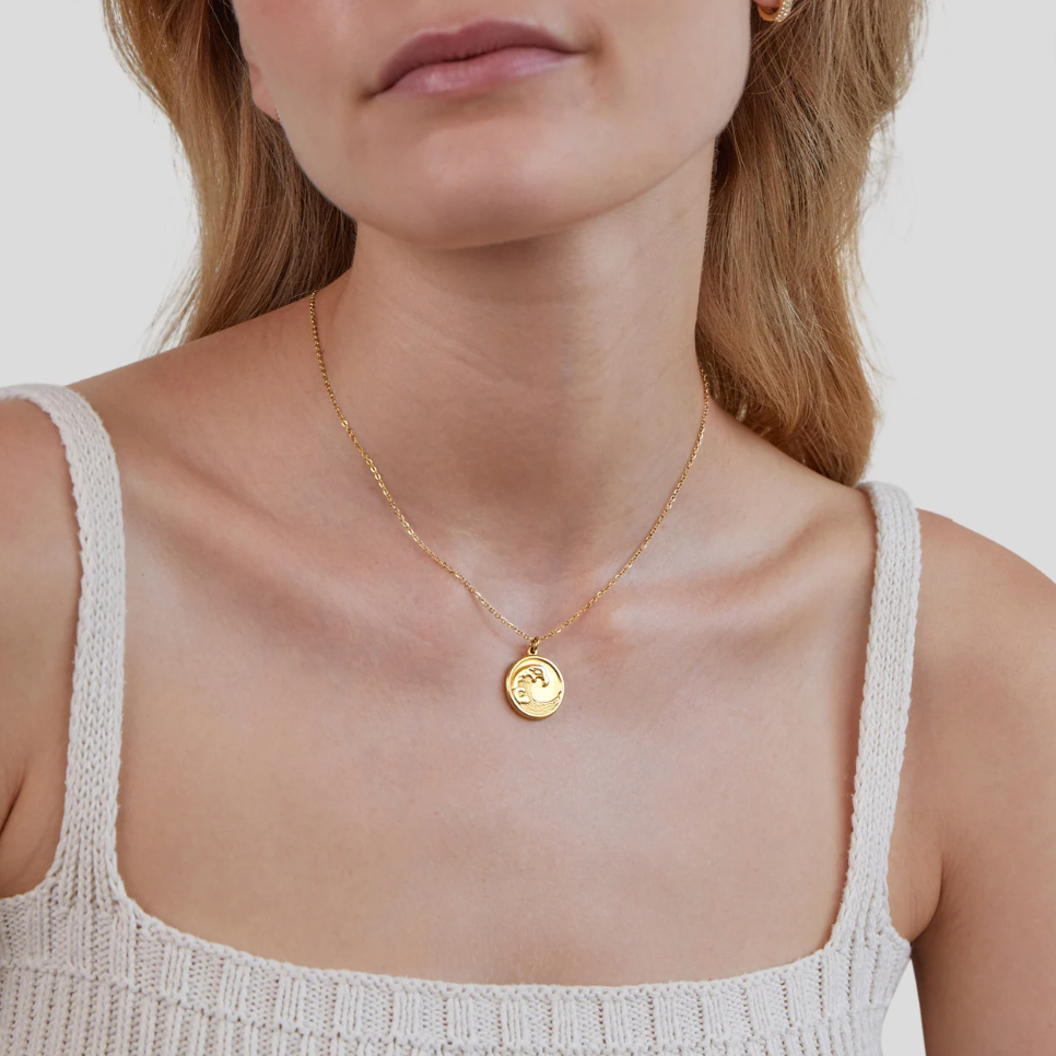 God of the Waves' Pendant Necklace