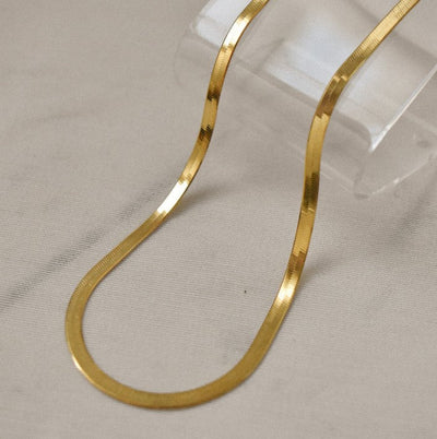 GOLD HERRINGBONE NECKLACE