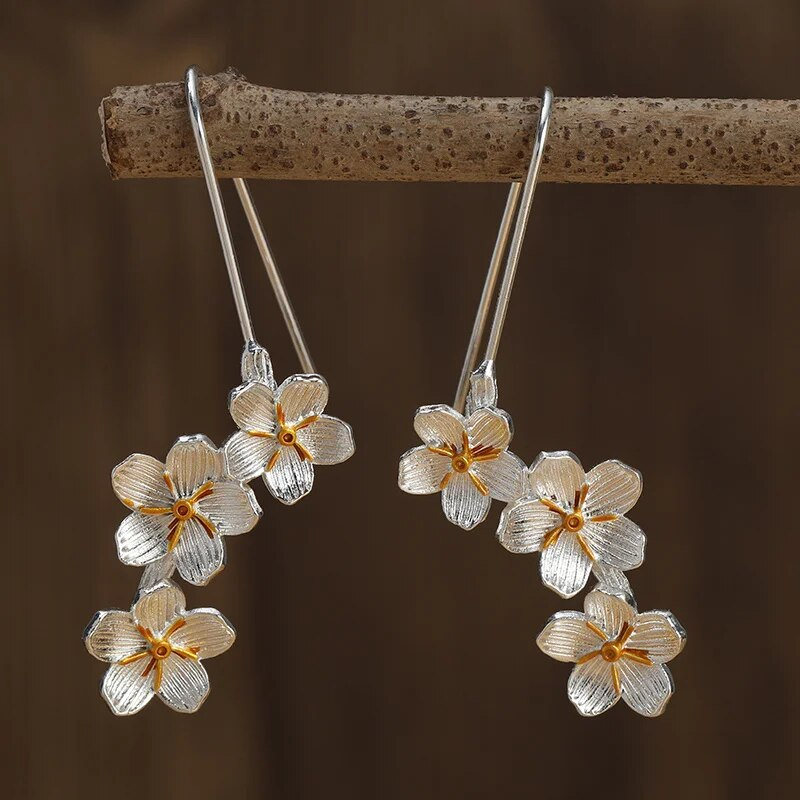 Vintage Daisy Silver