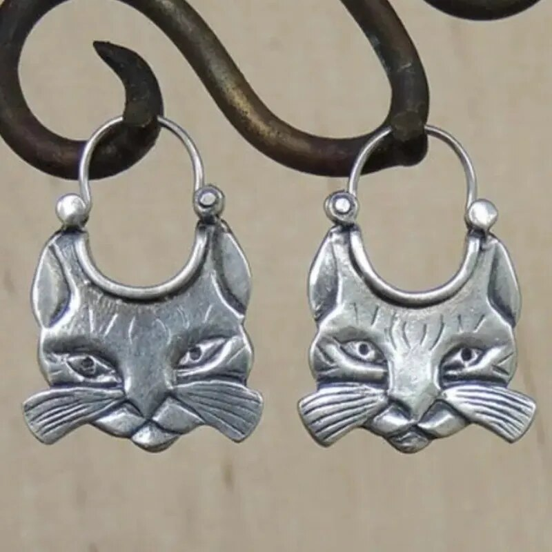 Vintage Cat Whiskers Silver