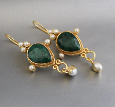 Classy Vintage Pearl detailed Earrings